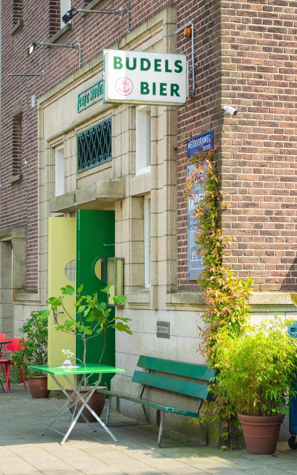 Cafe Modern Hotell Amsterdam Exteriör bild